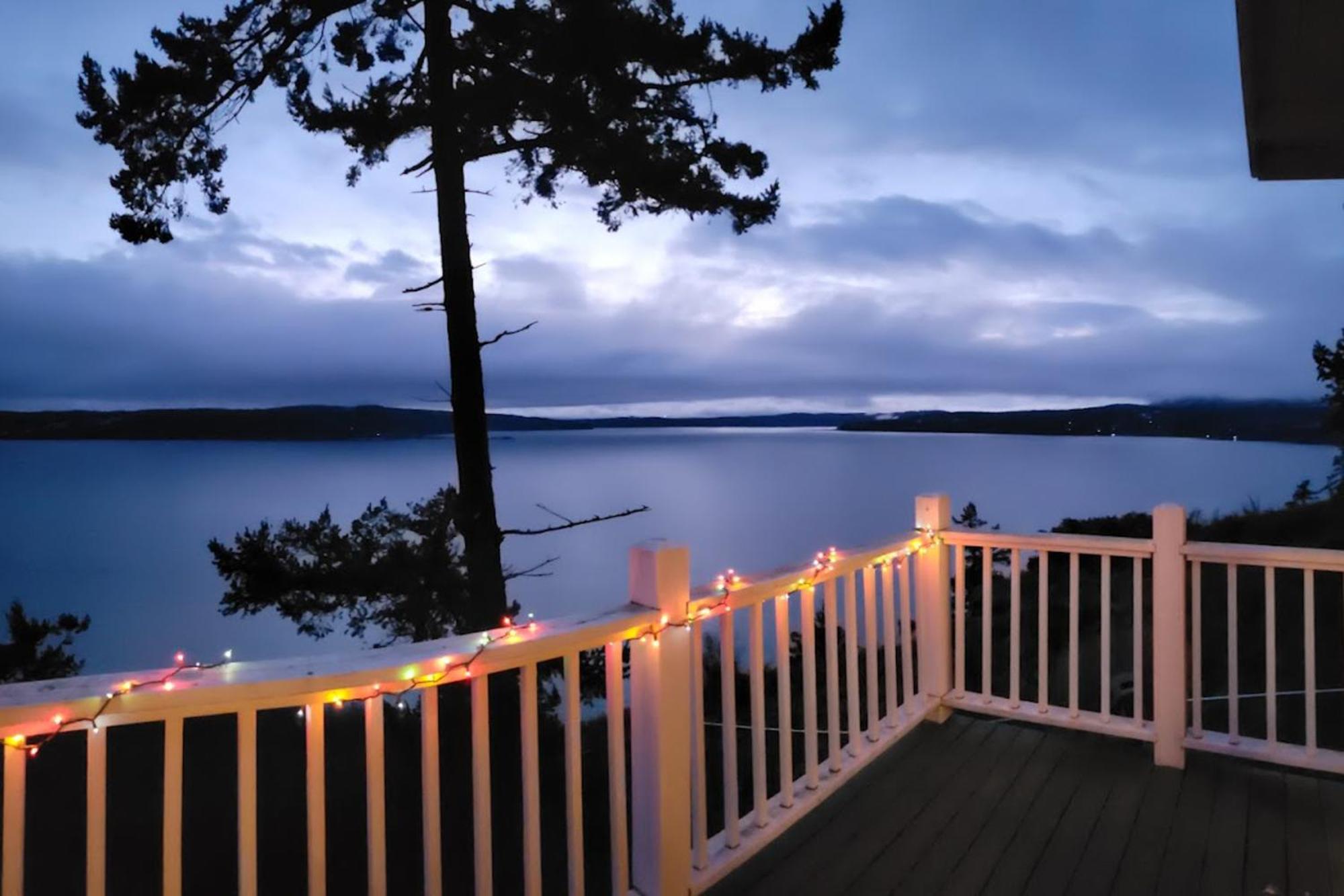 Eagles' Oceanview Villa Sequim Exterior photo